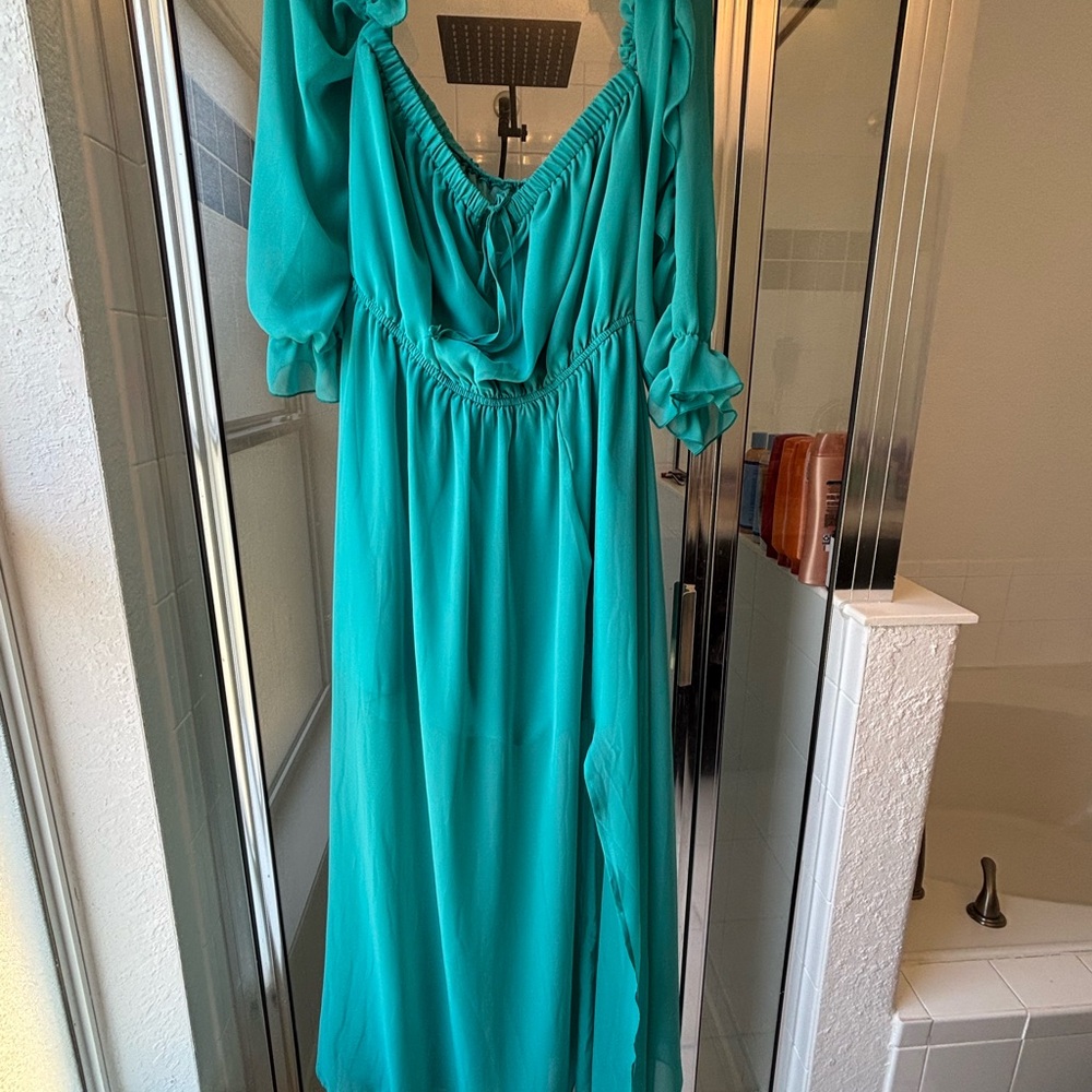 Elegant Teal Maxi Dress